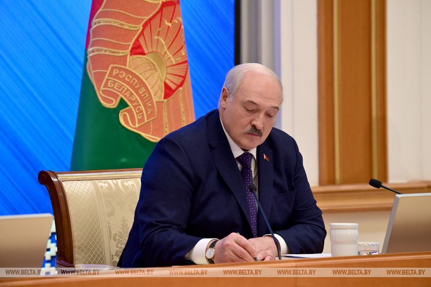 Герой Беларуси, стратегия в промышленности, мирный план для Украины и космос в Кремле. Итоги недели Президента