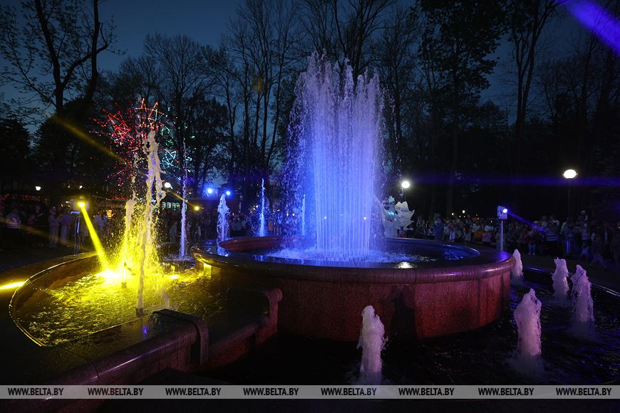 В Гродно заработали городские фонтаны