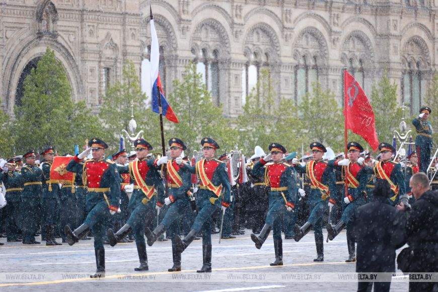 Лукашенко в Москве принял участие в торжествах в честь Дня Победы