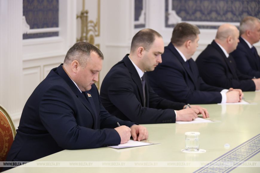 Новое руководство в министерствах и местная вертикаль. Лукашенко рассмотрел кадровые вопросы