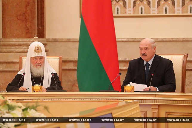 Патриарх Московский и всея Руси Кирилл и Президент Беларуси Александр Лукашенко
