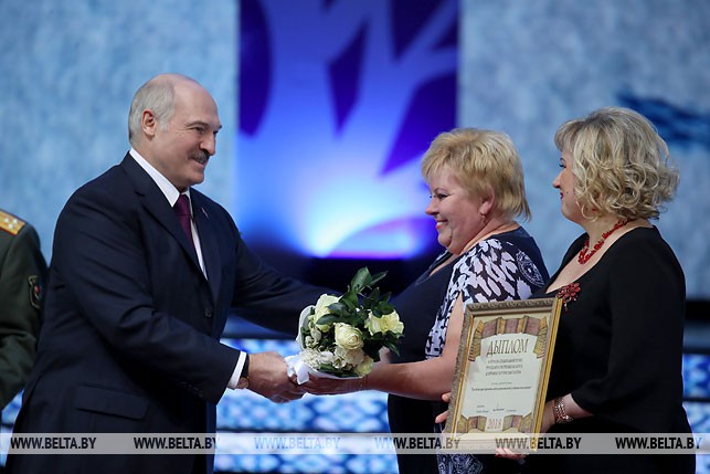 Специальной премии Президента Беларуси удостоен коллектив Поставского территориального центра социального обслуживания населения