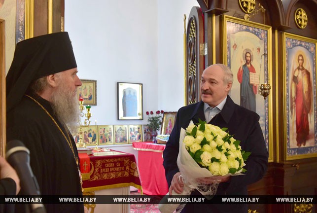 Александр Лукашенко и архиепископ Витебский и Оршанский Димитрий