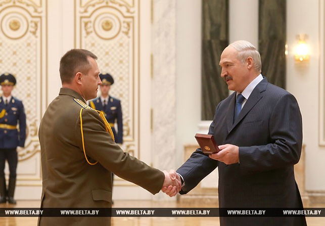 Начальник главного управления ГКБ Дмитрий Реуцкий награжден орденом "За службу Родине" III степени.