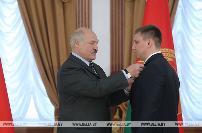 Александр Лукашенко и Валерий Сизенок