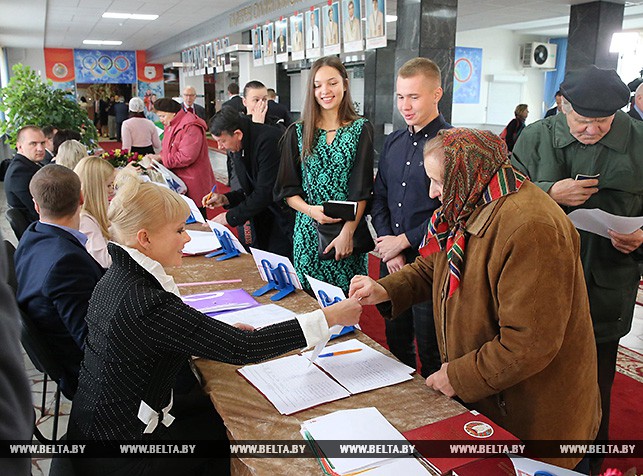 На избирательном участке №1 в Минске