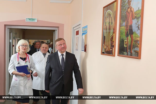 Андрей Кобяков 16 марта посетил Ганцевичскую центральную районную больницу.