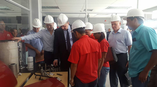 Во время посещения совместных предприятий. Фото Посольства Республики Беларусь в Венесуэлле