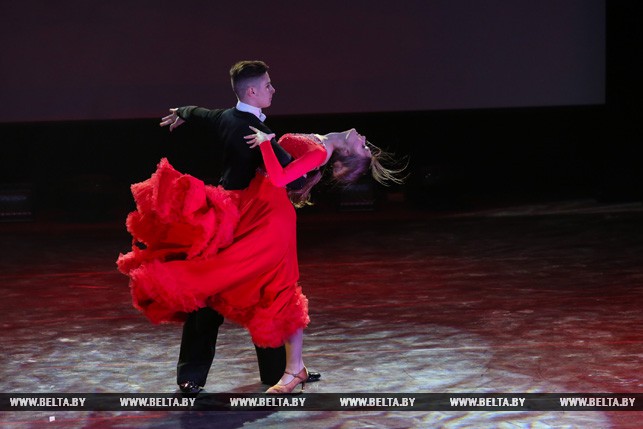 Во время творческого номера победительницы конкурса Марии Соловьевой