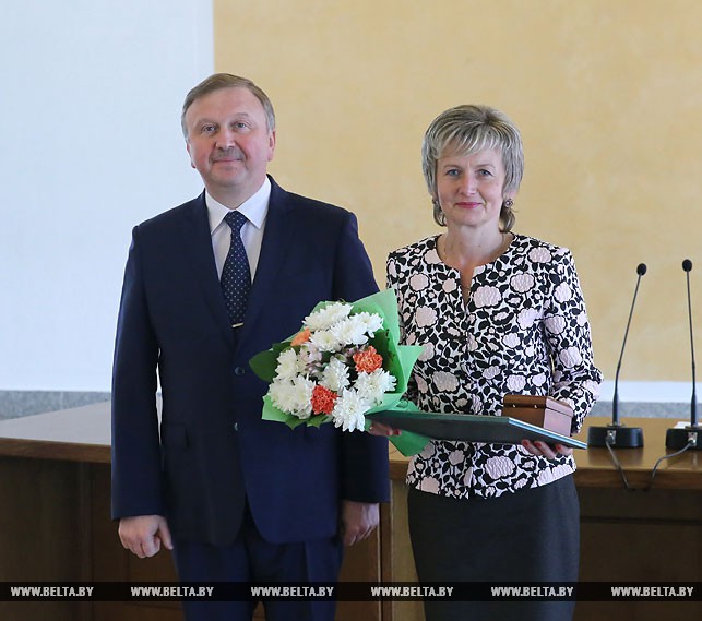 Директору Лельчицкий территориальный центр социального обслуживания населения Наталье Шишкановой объявлена Благодарность Президента