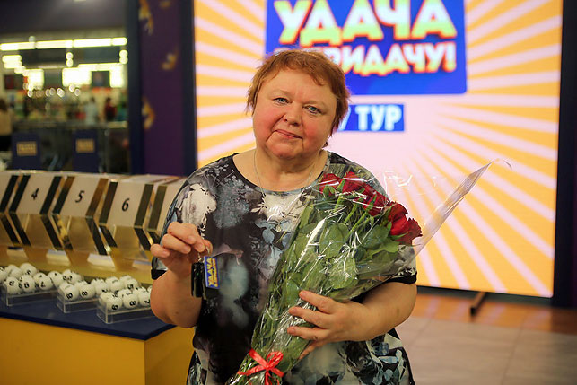 Людмила Копань на радостях примчалась прямо в студию игры в "Е-Сити"!