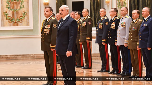 Александр Лукашенко во время церемонии