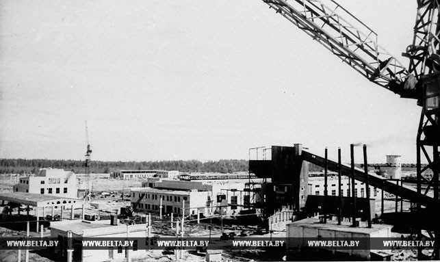 Полоцкий нефтеперерабатывающий завод. Июнь 1960 года