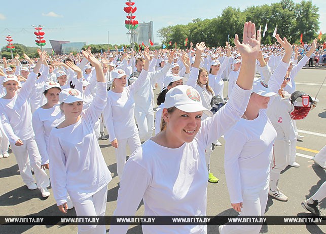 Спортивно-молодежное шествие в Минске в День Независимости, 2013 год