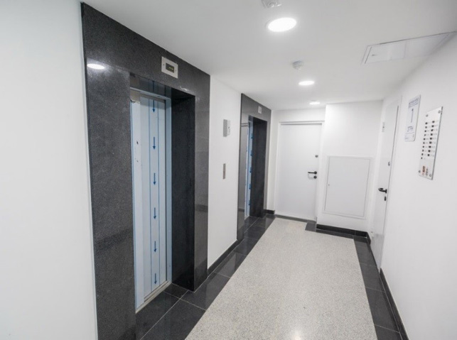 Во всех домах, которые возводит "Дана Холдингс", используются современные скоростные бесшумные лифты
