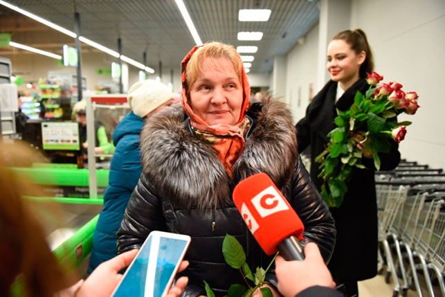 Ольга Турубарова: "Часто заказываем покупки с доставкой, а сейчас можно будет в любое время зайти в "Евроопт", что нужно купить и сыграть заодно!"