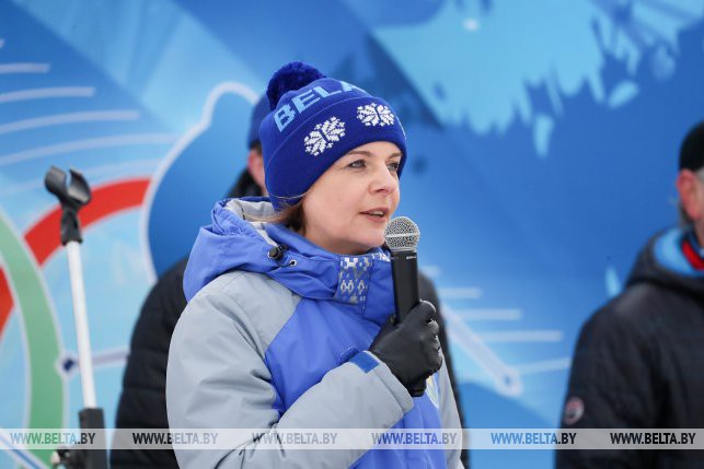Выступает первый заместитель министра образования Ирина Старовойтова