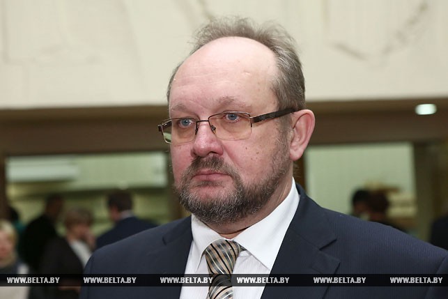 Председатель Гродненской областной избирательной комиссии по выборам депутатов местных Советов Владимир Хлябич