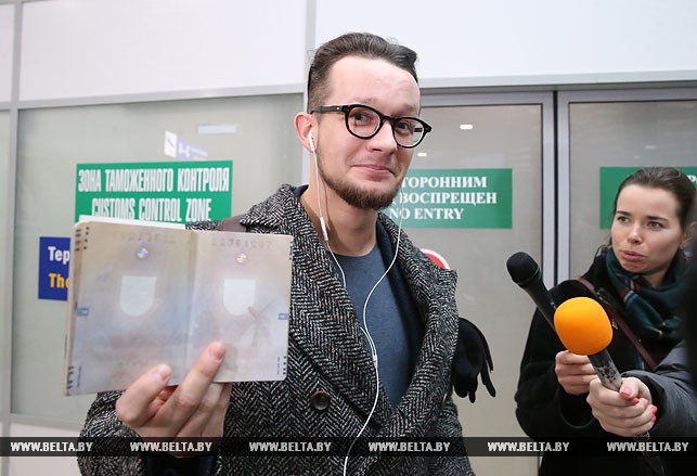 Алекс Дроздовский из Литвы прилетел в Беларусь без визы