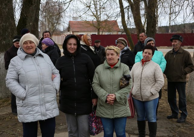 Жители Бабиничей с нетерпением ждали открытия магазина "Евроопт" в своем агрогородке.