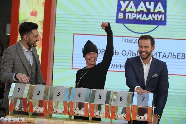Знаменитый актер лично поздравил Ольгу Головень с победой и пошутил насчет похожих фамилий!