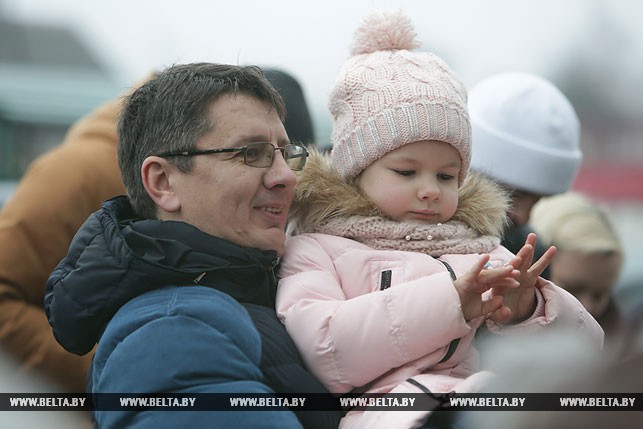 Новосел Дмитрий Жданович с дочкой