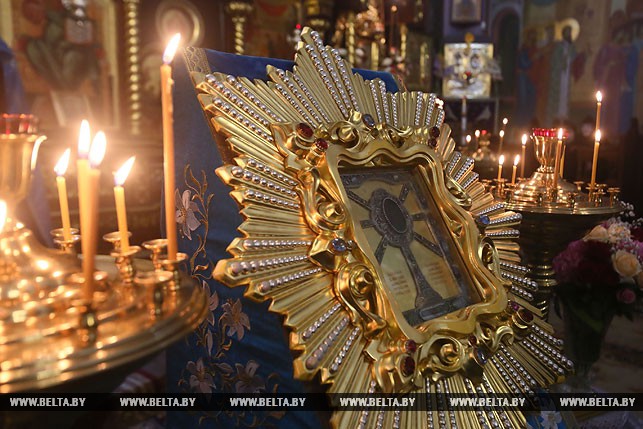 Древняя чудотворная икона Божией Матери из Жировичской обители прибыла в Гродно