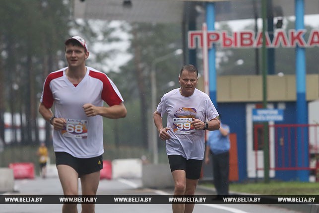 Дистанция марафона прошла через международный пункт пропуска "Привалка"
