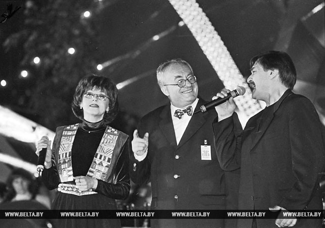 Ядвига Поплавская и Александр Тиханович на фестивале "Славянский базар-96". 17 июля 1996 года