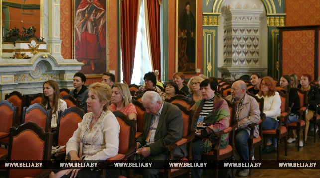 На пресс-конференции в Несвиже по случаю открытия "Вечеров Большого театра в замке Радзивиллов"