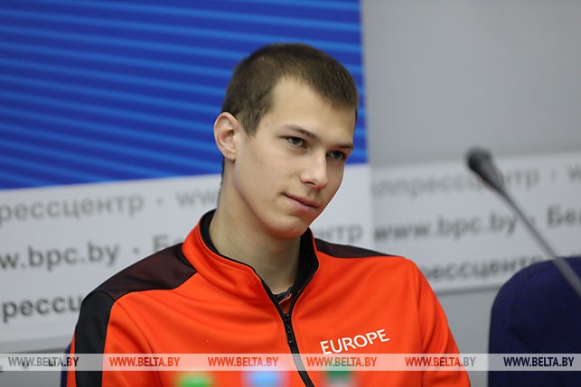 Белорусский легкоатлет Максим Недосеков