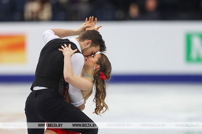 На чемпионате Европы по фигурному катанию 25 января на лед "Минск-Арены" вышли танцевальные пары. На снимке: Робин Твидейл и Джозеф Бакленд (Великобритания)