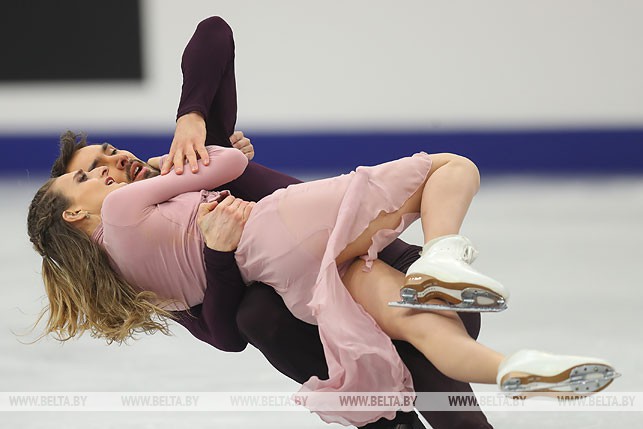 Габриэлла Пападакис и Гийом Сизерон стали лучшими в танцах на льду на ЧЕ в Минске
