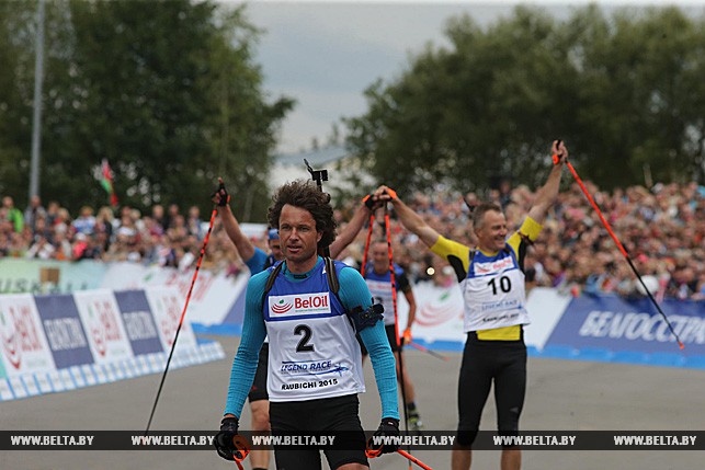 Победитель мужского суперспринта "Гонки легенд" норвежец Фруде Андресен