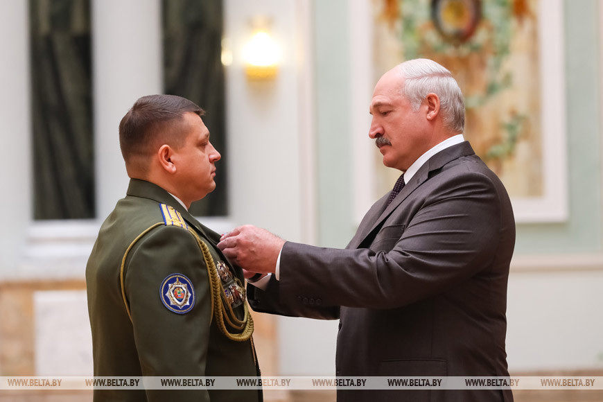 Александр Охромий награжден медалью "За отличие в воинской службе"