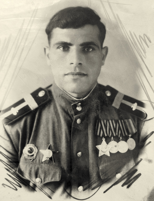 Николай Илларионович Жданов. 1945 год
