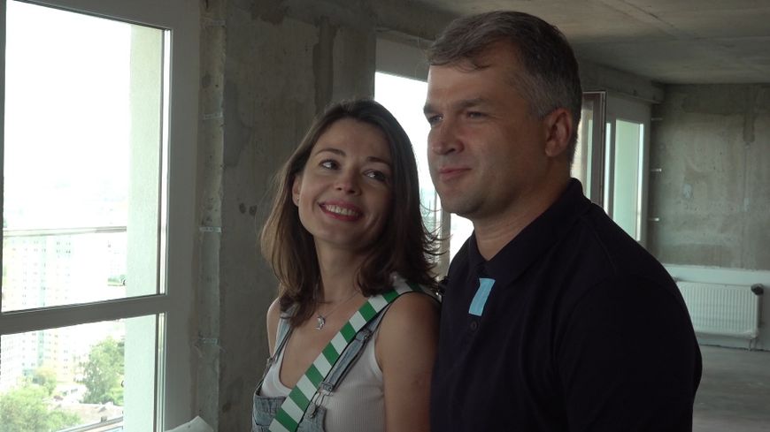 Оксана Басова с мужем Олегом Тараненко