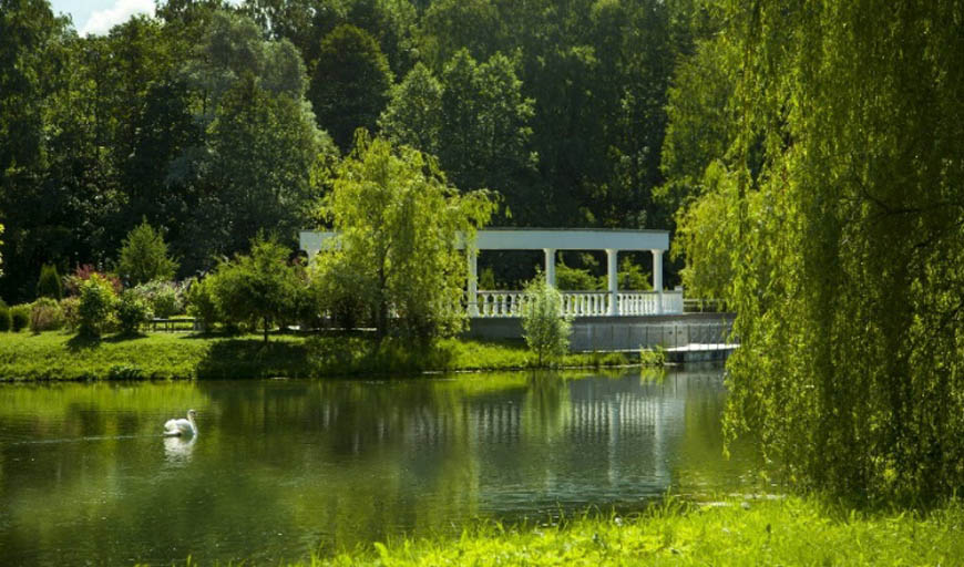 Парк Челюскинцев и Ботанический сад – любимое место отдыха минчан