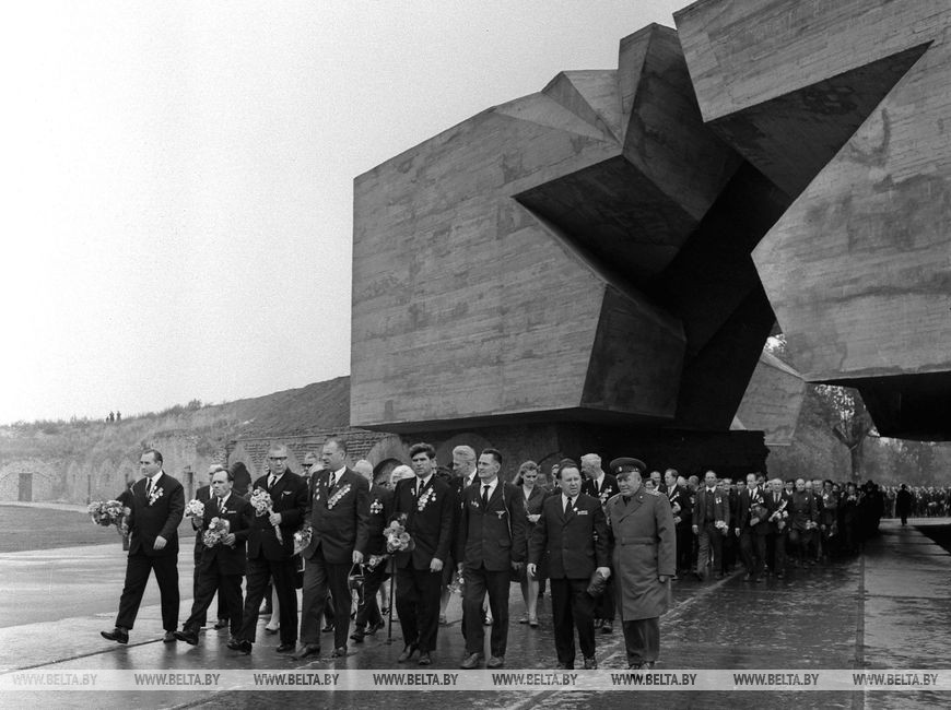 Открытие мемориального комплекса "Брестская крепость-герой", сентябрь 1971 года