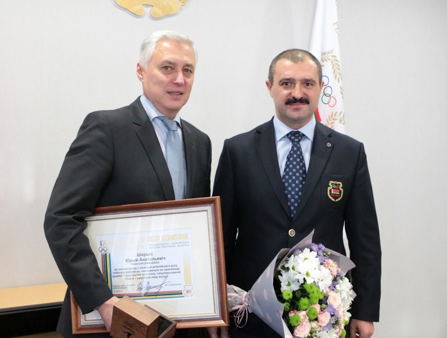 Юрий Шевцов и первый вице-президент Национального олимпийского комитета Виктор Лукашенко. Фото НОК Беларуси