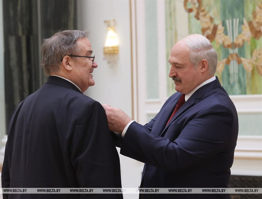 Почетного звания "Заслуженный юрист" удостоен заведующий кафедрой криминального права Белорусского государственного университета Игорь Грунтов