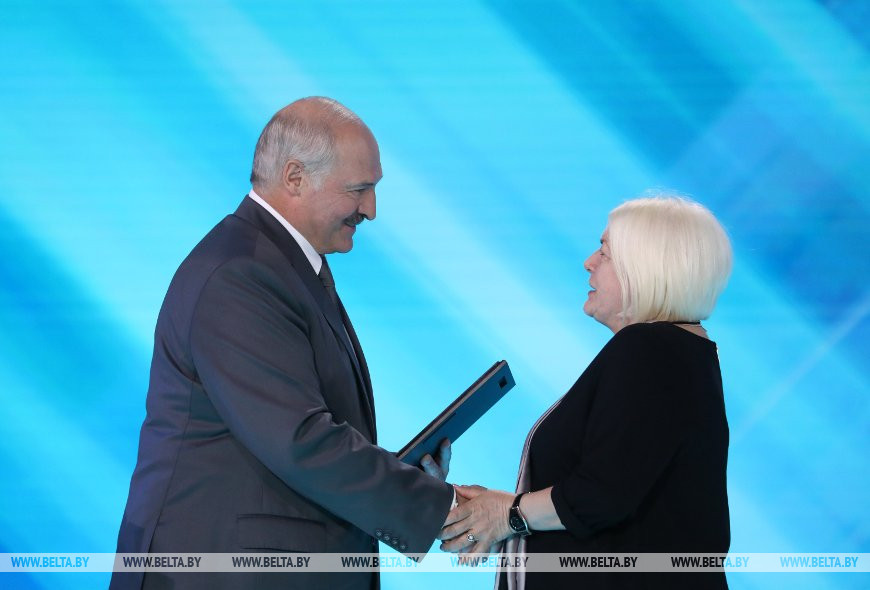 Александр Лукашенко и Оксана Черкасова