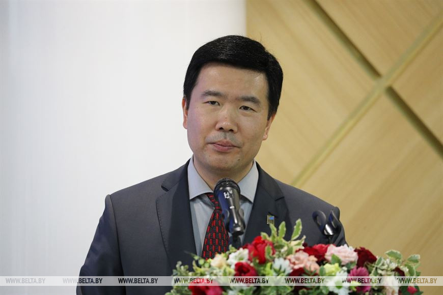 Генеральный директор компании по развитию индустриального парка Янь Ган