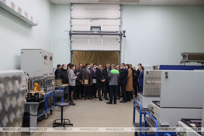 Роман Головченко во время посещения предприятия Роман Головченко во время посещения предприятия