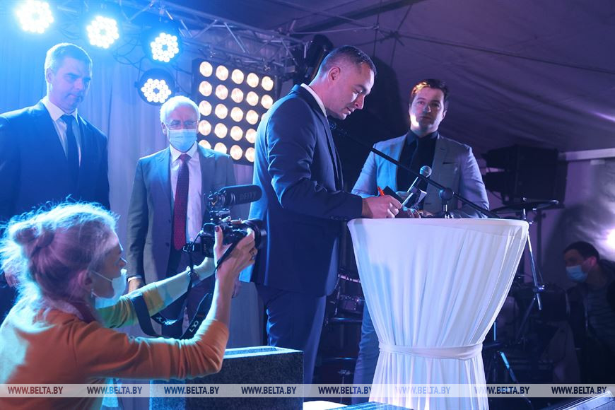 Виталий Невера Виталий Невера