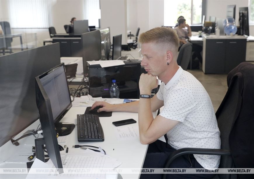 В инновационном центре "Горизонт" В инновационном центре "Горизонт"