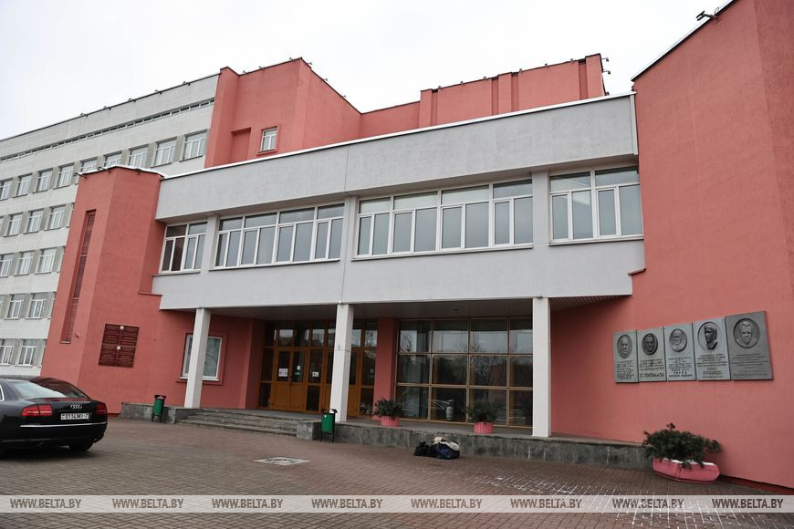 Здание Физико-технического института НАН Здание Физико-технического института НАН