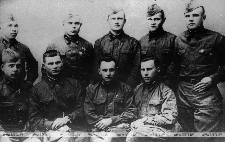 Бойцы 44-го стрелкового полка 42-й стрелковой дивизии, февраль 1941 года. Фоторепродукция БелТА