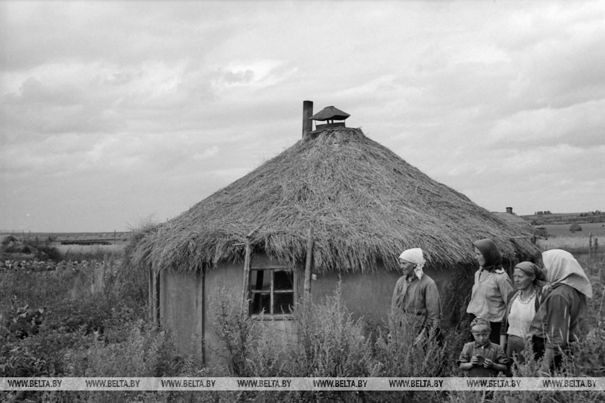 Жилье крестьян, 1944 год