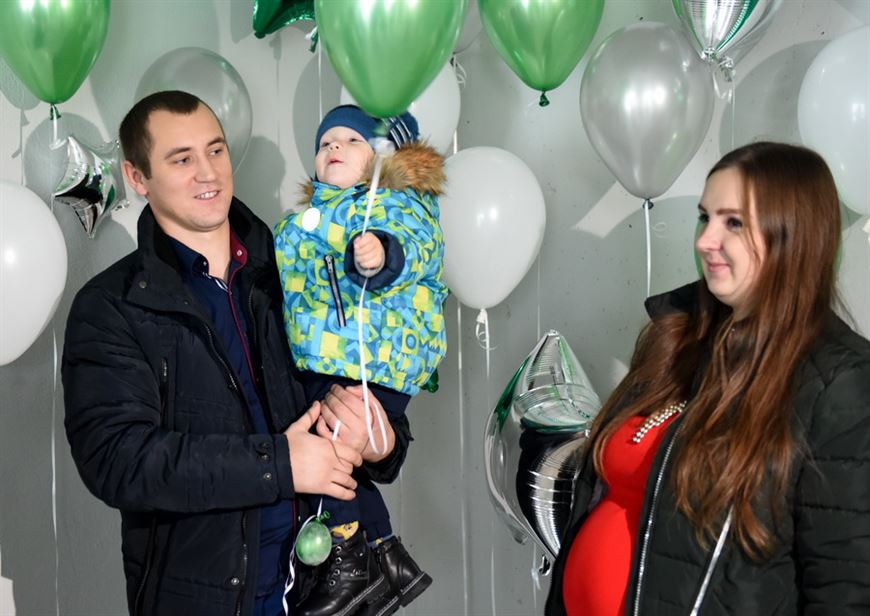 Андрей Кульша: "Планировка у квартиры удобная, окна большие и кухня будет своя, не как в общежитии" Андрей Кульша: "Планировка у квартиры удобная, окна большие и кухня будет своя, не как в общежитии"